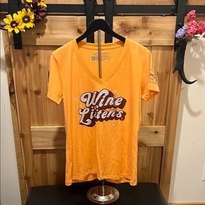 Grunt Style Orange 'Wine Listens' Short Sleeve Tee